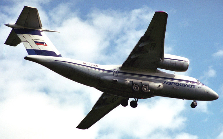 Самолет Ан-72  Кликни по фотографии, 
чтобы увеличить до размера 1024 х 683.
Click to picture for enlarge before size 1024 x 683.