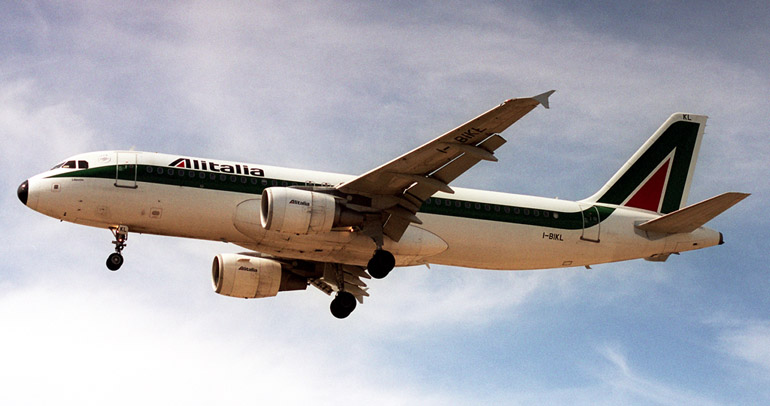 Самолет A320  Кликни по фотографии, 
чтобы увеличить до размера 1024 х 683.
Click to picture for enlarge before size 1024 x 683.
