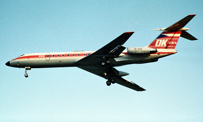 Самолет Ту-134 Кликни по фотографии, 
чтобы увеличить до размера 1024 х 683.
Click to picture for enlarge before size 1024 x 683.