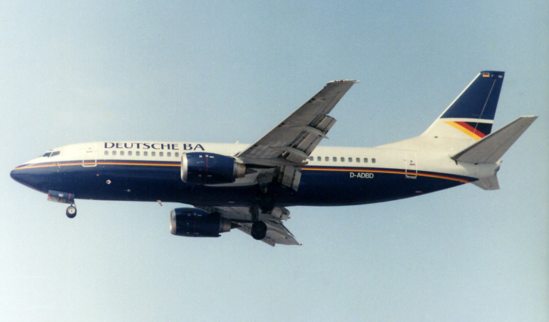 Самолет B737-300  Кликни по фотографии, 
чтобы увеличить до размера 1024 х 683.
Click to picture for enlarge before size 1024 x 683.