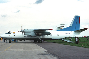 Самолет Ан-26Б