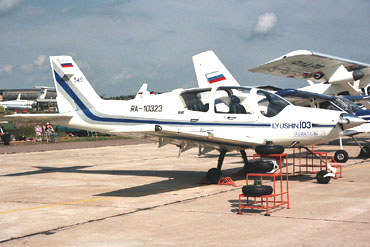 Самолет Ил-103