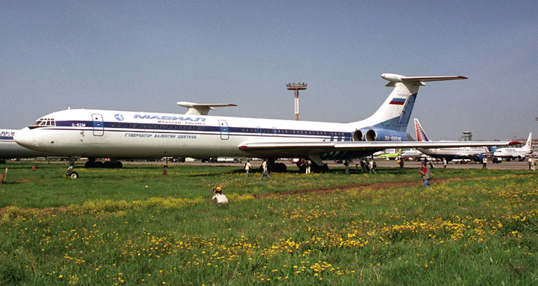Самолет Ил-62М Кликни по фотографии, 
чтобы увеличить до размера 1024 х 683.
Click to picture for enlarge before size 1024 x 683.