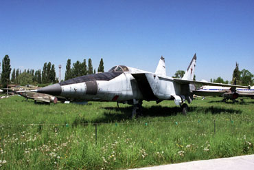 Самолет МиГ-25
