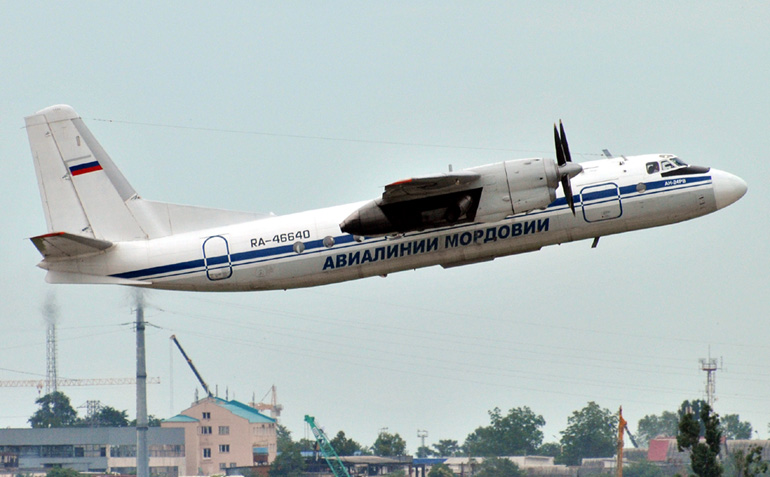 Самолет Ан-24РВ  Кликни по фотографии, 
чтобы увеличить до размера 1024 х 683.
Click to picture for enlarge before size 1024 x 683.
