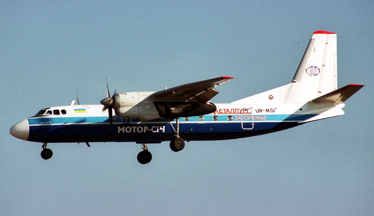 Самолет Ан-24РВ  Кликни по фотографии, 
чтобы увеличить до размера 1024 х 683.
Click to picture for enlarge before size 1024 x 683.