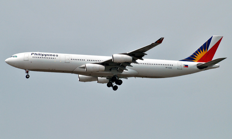 A340-300 Кликни по фотографии, 
чтобы увеличить до размера 1024 х 683.
Click to picture for enlarge before size 1024 x 683.