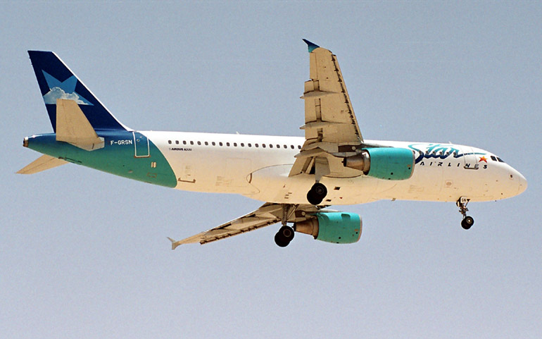 Самолет A320 Кликни по 
фотографии, чтобы увеличить до размера 1024 х 683.
Click to picture for enlarge before size 1024 x 683.