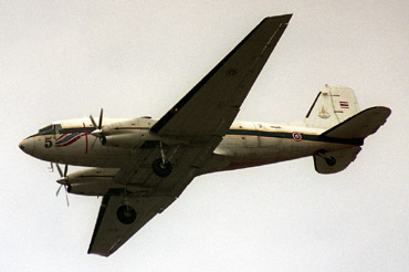 Самолет C-47