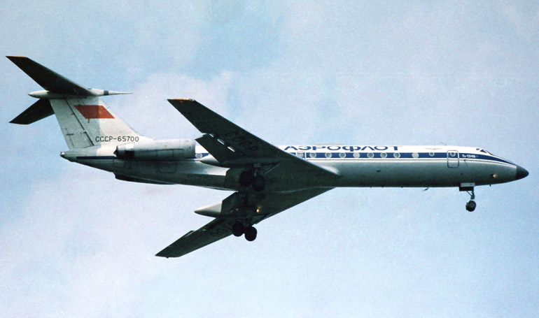 Самолет Ту-134Б-1  Кликни по фотографии, 
чтобы увеличить до размера 1024 х 683.
Click to picture for enlarge before size 1024 x 683.