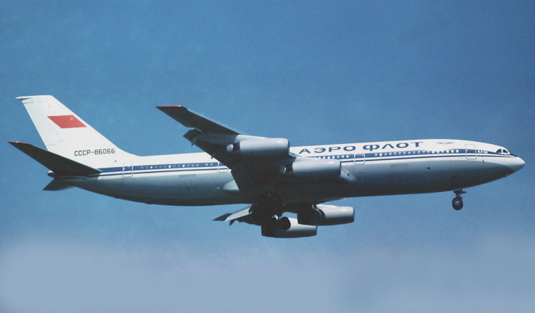 Самолет Ил-86  Кликни по фотографии, 
чтобы увеличить до размера 1024 х 683.
Click to picture for enlarge before size 1024 x 683.