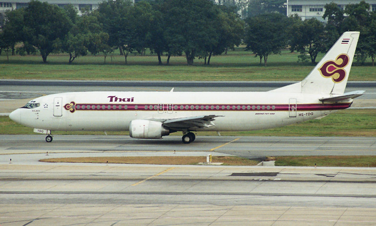 Самолет B737-400  Кликни по фотографии, 
чтобы увеличить до размера 1024 х 683.
Click to picture for enlarge before size 1024 x 683.